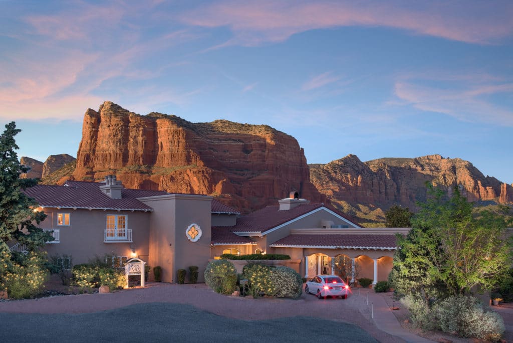 Select Registry Lodging while enjoying Sedona Hikes at the Canyon Villa Bed and Breakfast Inn of Sedona