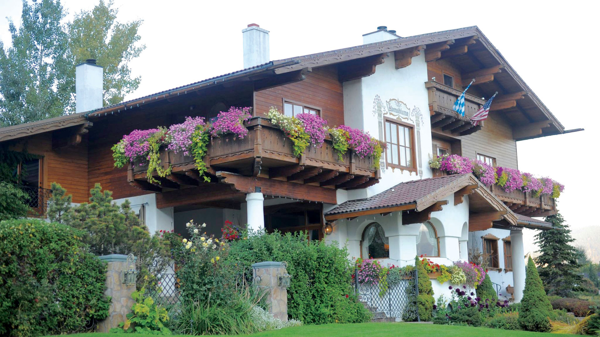 The Abdenblume Inn is the best place to stay to feel like you're in Europe.
